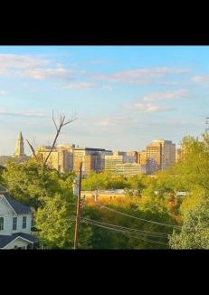 Jefferson Manor House | The Emerald Grand Old Town Views