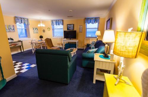 North End Hotel | The Flanders Hotel