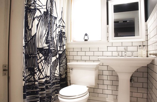Goshen House | The Goshen House - close to downtown with hot tub