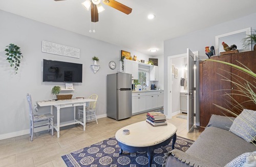 F. Q. Story House | The Hen House: Enchanted Casita Near Downtown Phoenix