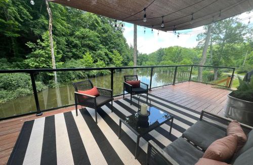 Hurricane House | The Hideaway on Tacketts - Shipping Container