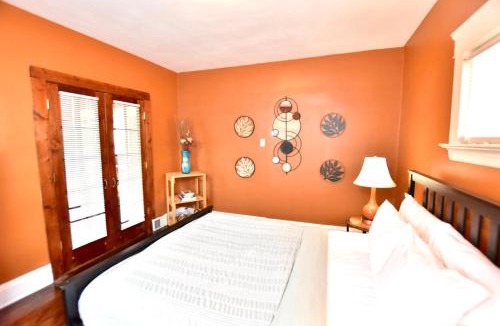 Lakewood Apartment | The House Hotels - Ridgewood Upper