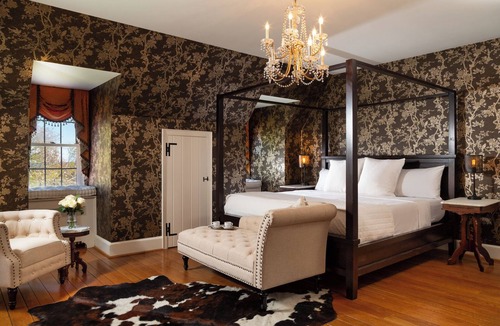 Tracys Landing Bed & Breakfast | The Inn at Tacaro Estate