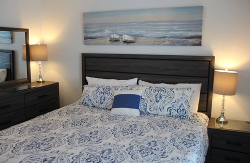 North End Condo | The King of Wesley ~ 8 beds 6.5 baths ~ Private Elevator