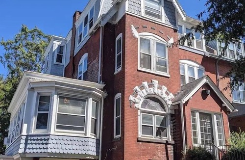 Wilmington Apartment | The Loft At Gilpin Placeking Bedtrolley Square! 1 Bedroom Apts by RedAwning