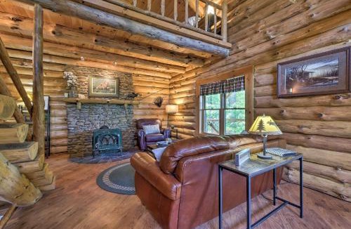 Lakeville House | The Red Pine Cabin with Private Pond and Dock!