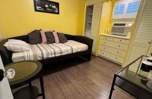 Batesville Hotel | The Sherman Inn