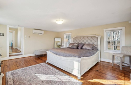 Waterford Other | The Spring House: Entire Home Rental on 74-acre, Scarlet Springs Farm