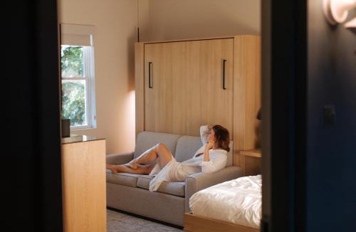 Asbury Park Hotel | The St Laurent Guest Rooms