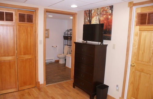 Kutztown Bed & Breakfast | The Staff Quarters @ The Kennedy Manor