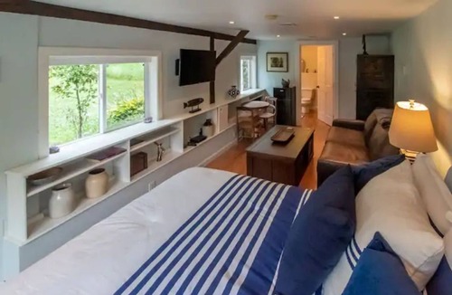 High Falls House | The Studio at the Inn at High Falls