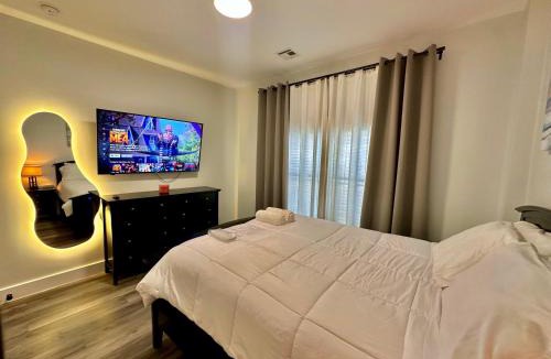 Paterson Apartment | The Stylish Suite - 1BR with Free Parking