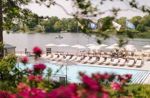 Irvington Hotel | The Tides Inn
