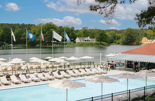 Irvington Hotel | The Tides Inn