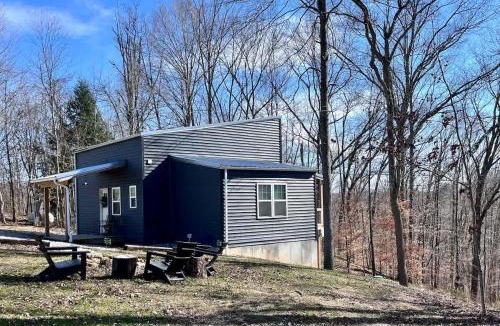 Logan House | The Treetop A Hocking Hills Villa Treat