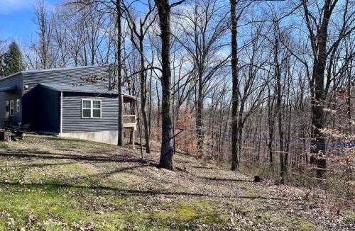 Logan House | The Treetop A Hocking Hills Villa Treat