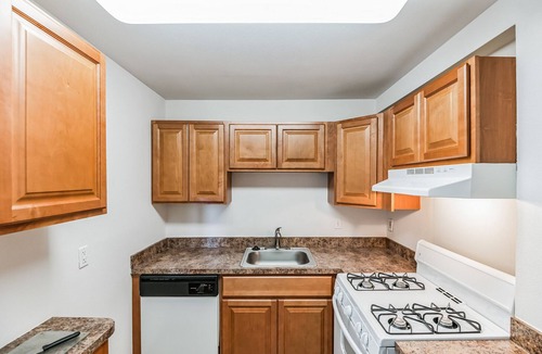 Downtown Harrisburg Apartment | This apartment is a 2 bedroom(s), 2 bathrooms, located in Harrisburg, PA.