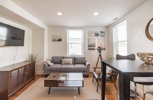 Spring Garden Apartment | This apartment is a 1 bedroom(s), 1 bathrooms, located in Philadelphia, PA.