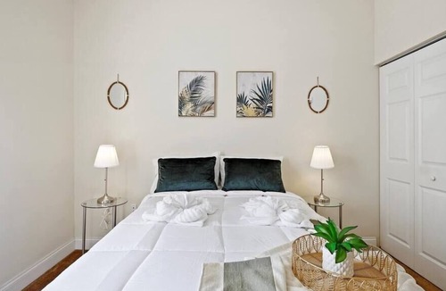 Northern Liberties Apartment | This apartment is a 2 bedroom(s), 2 bathrooms, located in Philadelphia, PA.