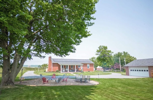 Suplee House | This house is a 4 bedroom(s), 2.5 bathrooms, located in Honey Brook, PA.
