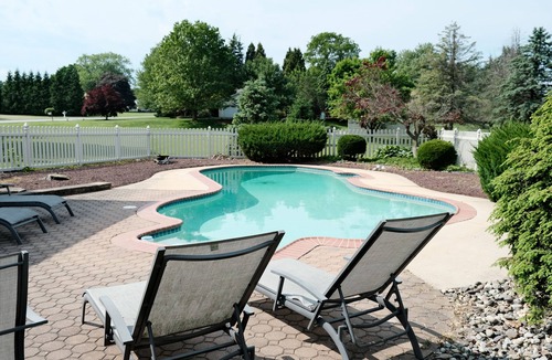 Parkesburg House | This house is a 4 bedroom(s), 2.5 bathrooms, located in Parkesburg, PA.