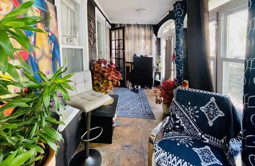 Rutherford House | This location will make ur EYES Light UP