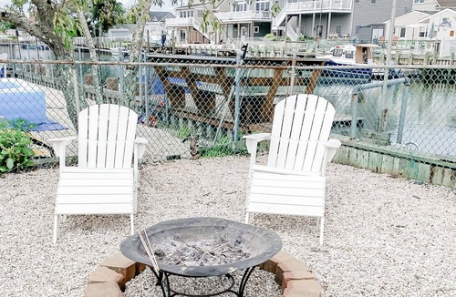 Mystic Island House | Three Bedroom Waterfront Oasis in Mystic Island! Bring your boat!