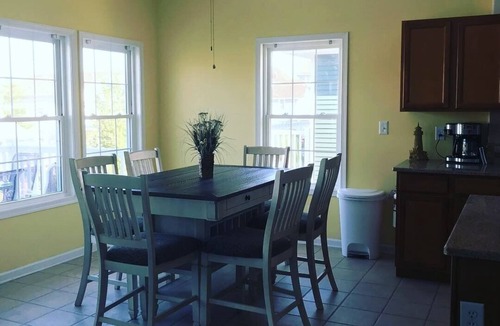 Cape May - Wildwood Condo | Top Floor Wildwood Condo - 3 Beds 2 Bath- 3.5 Blocks to Beach & Boards