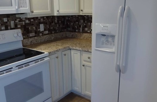 Altoona House | Townhouse close to PSU Altoona and UPMC