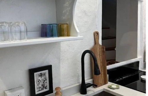 Manayunk Cottage | Trinity Cottage in Manayunk, Walk to Main Street, in the heart of Manayunk