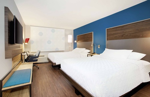 Audubon Hotel | Tru by Hilton Audubon Valley Forge