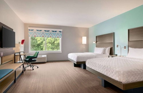 Easton Hotel | Tru By Hilton Easton, PA