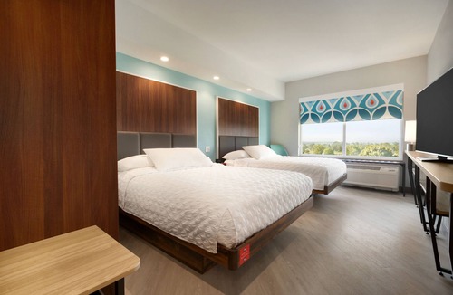 York Hotel | Tru by Hilton York