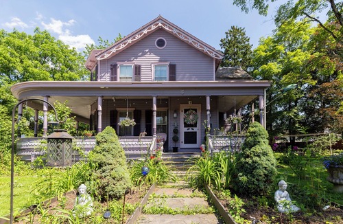 Staatsburg House | Two bedrooms, bath and kitchenette in 1890 Victorian