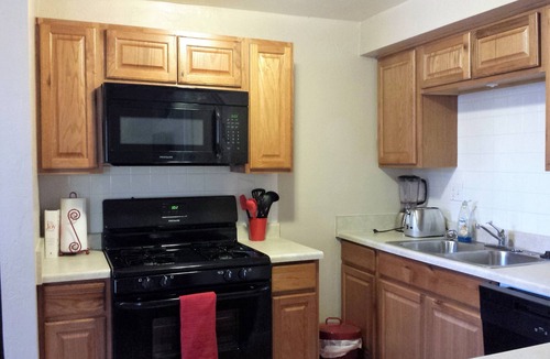 Garfield Apartment | U3 - Comfortable 1 BR/1 BA APT in DT PHX w/pkg