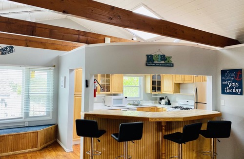 Ortley Beach House | Ultimate Family Beach Retreat - Walk to Beach & Bay - Large & Spacious