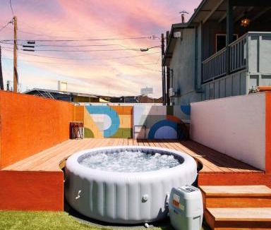 Governmental Mall House | Unique*NEW*Hot Tub Studio*Mins to DT & PHX Airport