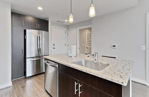 Reston House | United at Harrison at Reston Town Center 2 Bedroom