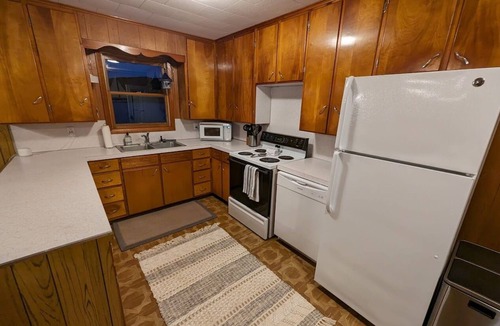 Cuba Cottage | Updated Cuba Lake Retreat. Pontoon Available