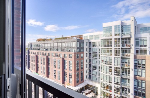 H Street Corridor Apartment | Upscale H Street 1BR w/Gym, W/D & Pool, across from WF, by Blueground