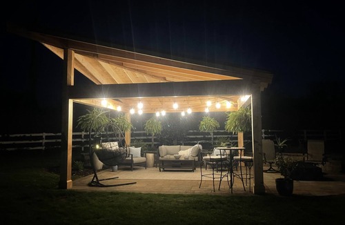 Bird In Hand Apartment | Upscale Luxury in Amish Country, King Bed, Jetted Tub & Garden Patio