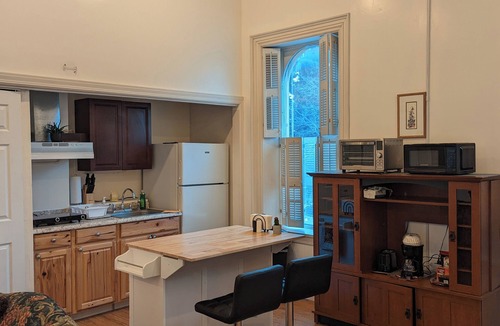 Mechanicsburg Apartment | Upscale WOW 1Bdrm Apt; Mechanicsburg; For 1-2 Guests