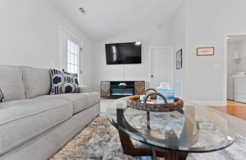 Knoxville House | Urban 2bd Retreat - 15 Mins To Dtwn Knoxville