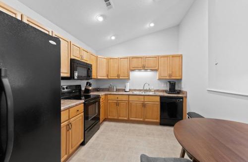 Knoxville House | Urban 2bd Retreat - 15 Mins To Dtwn Knoxville