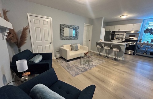 Glen Ridge Apartment | Urban Suite
