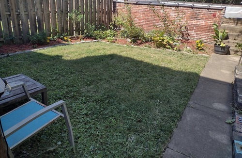 Overbrook Apartment | Very Large Studio with Easy Access to Center City and Outdoor access