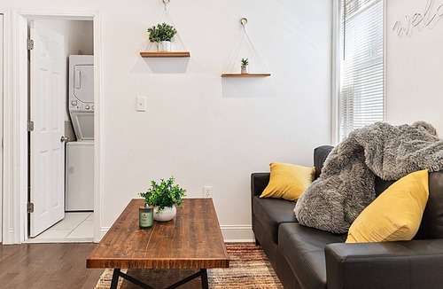 Southwark Apartment | Vibrant Harbourside 4bed 3bd * South St. * Moshulu *
