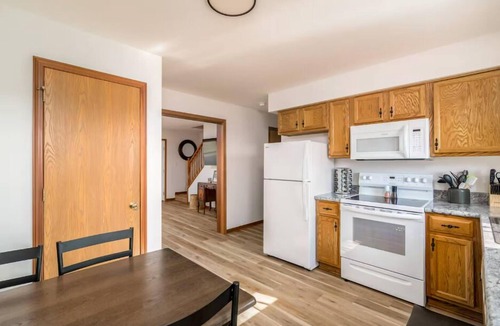 Homerville House | Vintage Travel Suite 2b condo with outdoor space