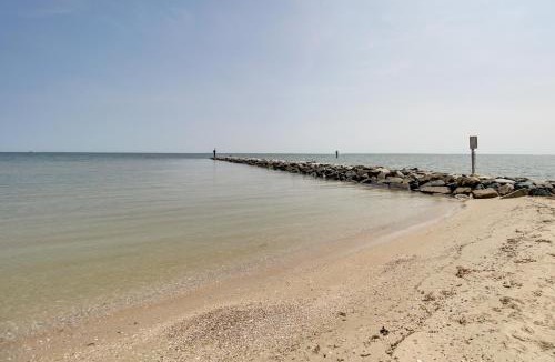 Calvert Beach-Long Beach House | Walk to Beach Charming Maryland Home with Yard!