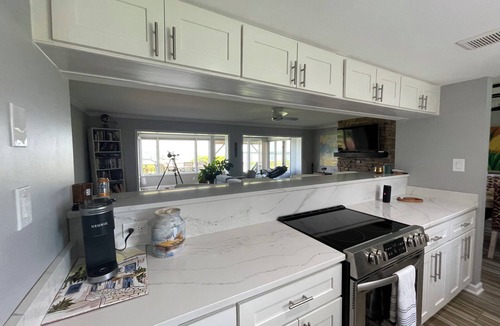 Kent Narrows Condo | Waterfront condo. Completely renovated. Walk to Kent Island's best places